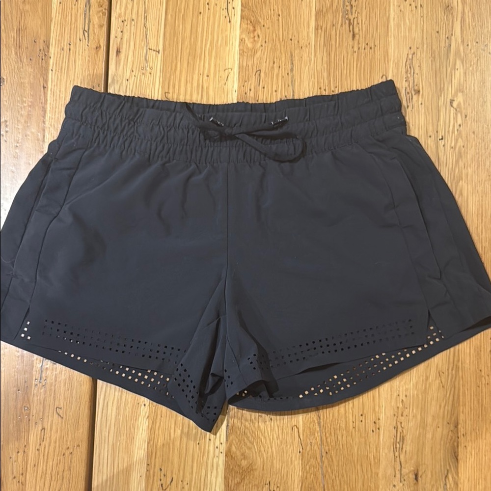 Athleta Black Relaxed Shorts
